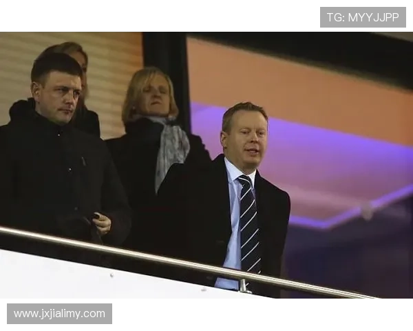 西布朗财政状况