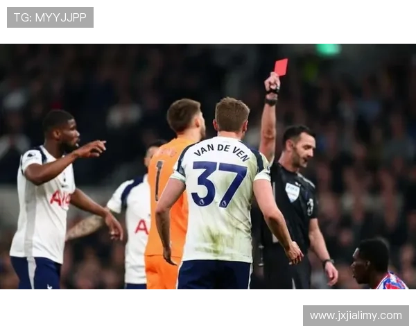 热刺战绩波动加剧，进攻亮眼难掩整体失控局面